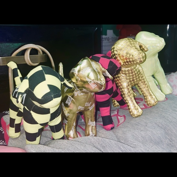 5pc bundle of Victoria’s Secret PINK Stuffed Dogs! - Picture 3 of 4